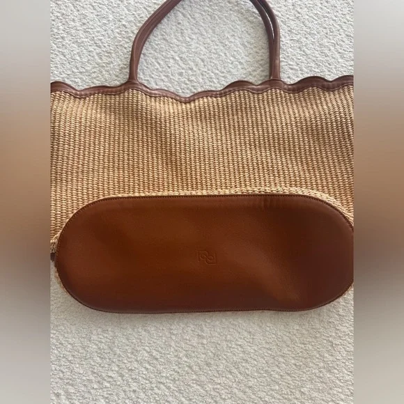 REFORMATION Isabella Tote - Picture 9 of 9